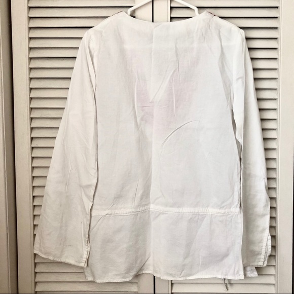 SOLD! Cherokee White Loose Shirt - Picture 2 of 4